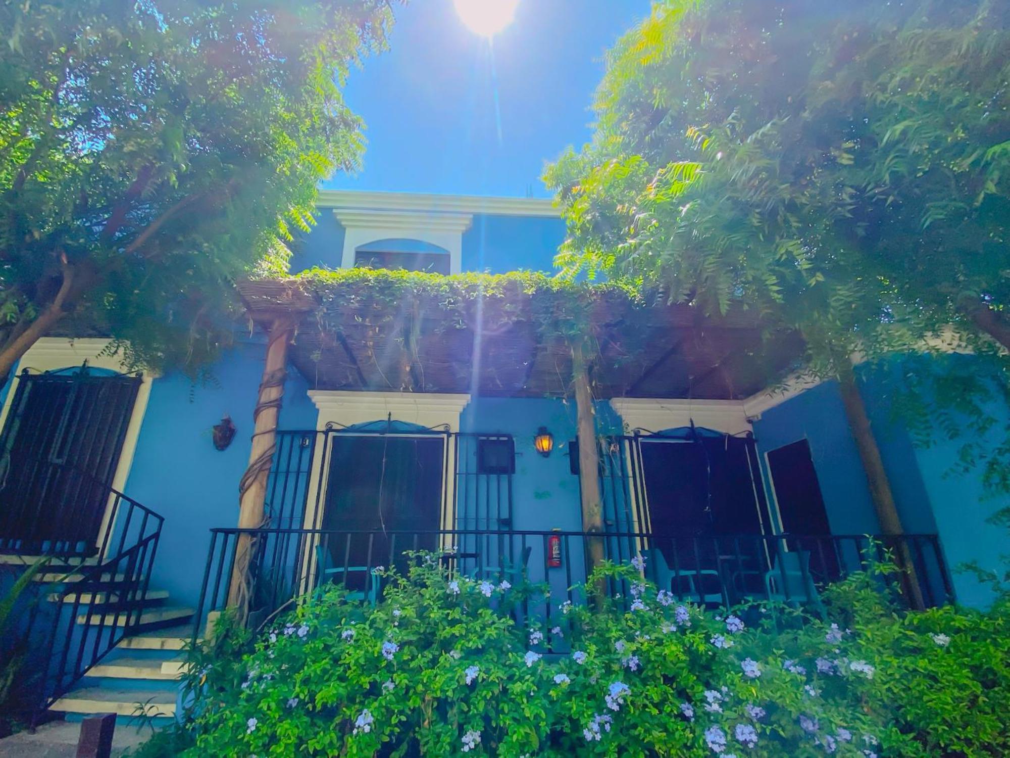 Gallo Azul Hotel, En El Corazon De Todos Santos Luaran gambar