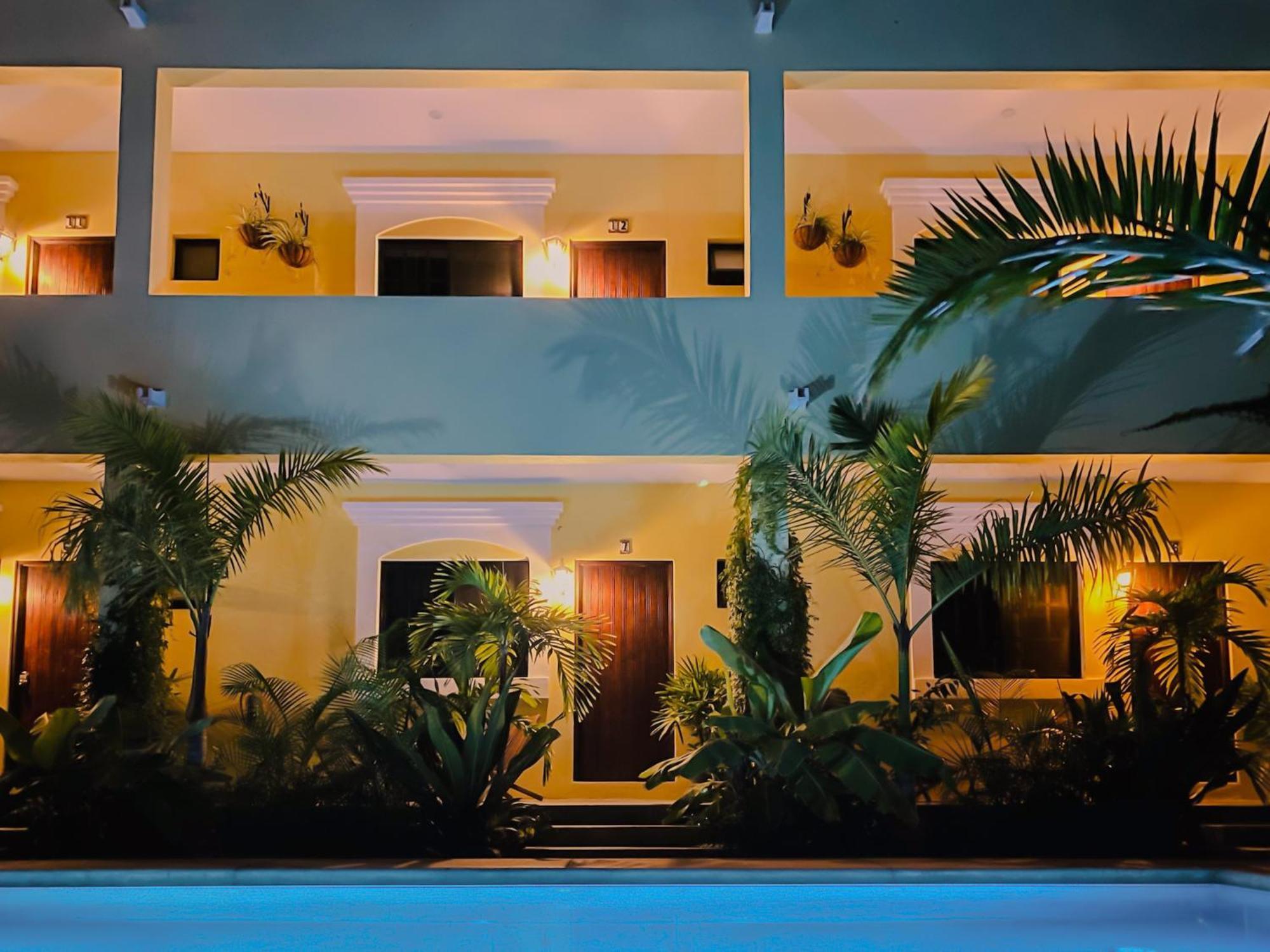 Gallo Azul Hotel, En El Corazon De Todos Santos Luaran gambar