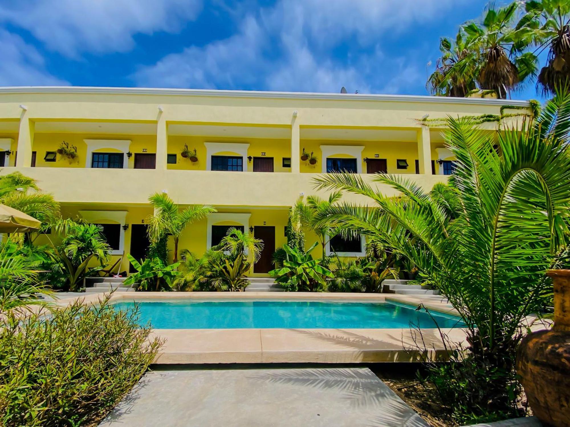 Gallo Azul Hotel, En El Corazon De Todos Santos Luaran gambar